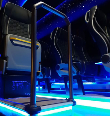 梅赛德斯 SPRINTER 16座位数