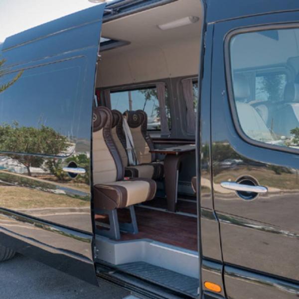 梅赛德斯 SPRINTER 14座位数